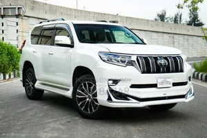 Toyota Land Cruiser Prado 2.7 2017 White