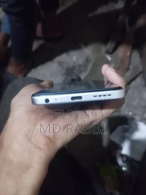 ইনফিনিক্স স্মার্ট ১০ ৬৪ জিবি সিলভার