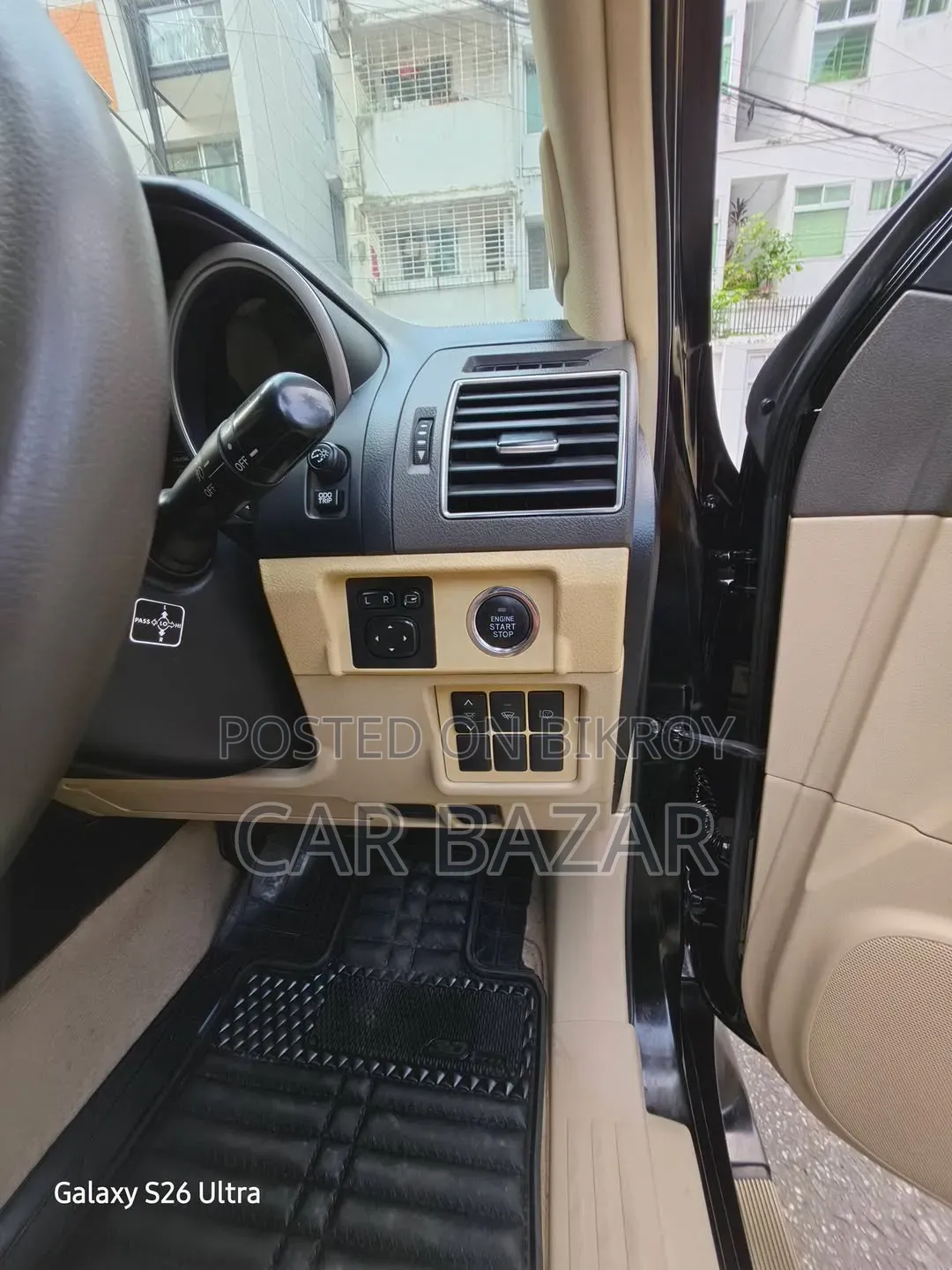 টয়োটা ল্যান্ড ক্রুজার প্রাডো ২.৭ VVT-i ২০১৬ কালো