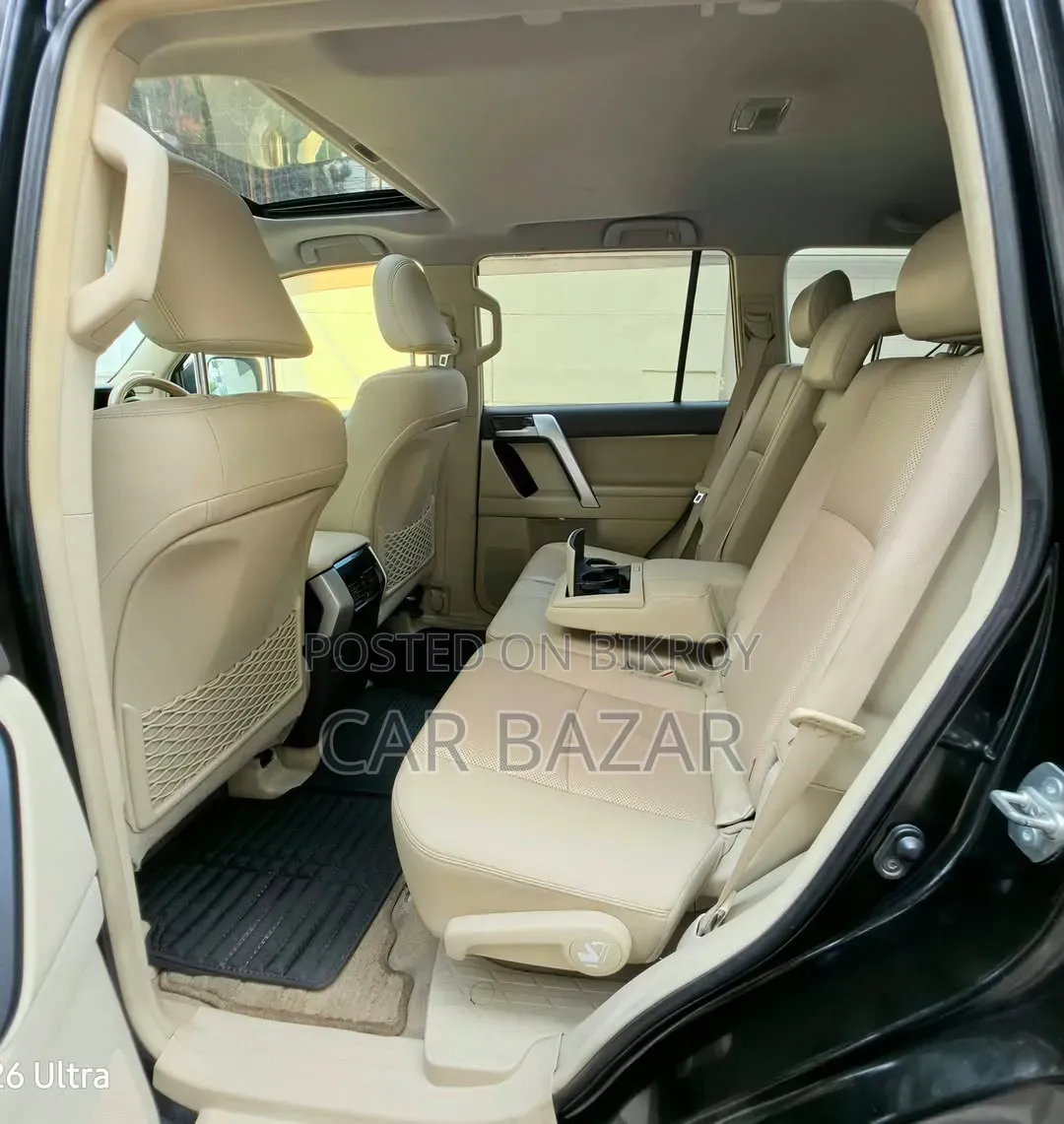 টয়োটা ল্যান্ড ক্রুজার প্রাডো ২.৭ VVT-i ২০১৬ কালো