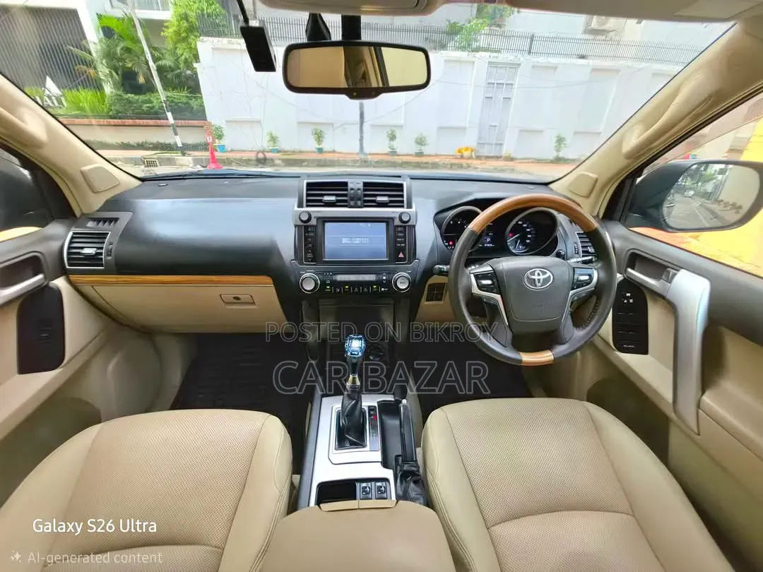 টয়োটা ল্যান্ড ক্রুজার প্রাডো ২.৭ VVT-i ২০১৬ কালো