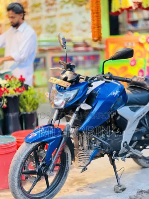 টিভিএস আপাচি আরটিআর ১৬০ ৪ভি ২০২০ নীল