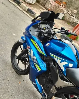 সুজুকি গিক্সার এসএফ ২০১৮ ব্লু