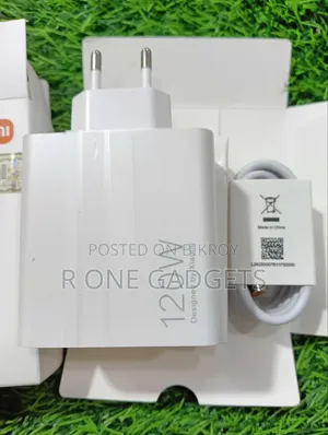 Xiaomi ১২০ ওয়াট ম্যাক্স টার্বো চার্জার