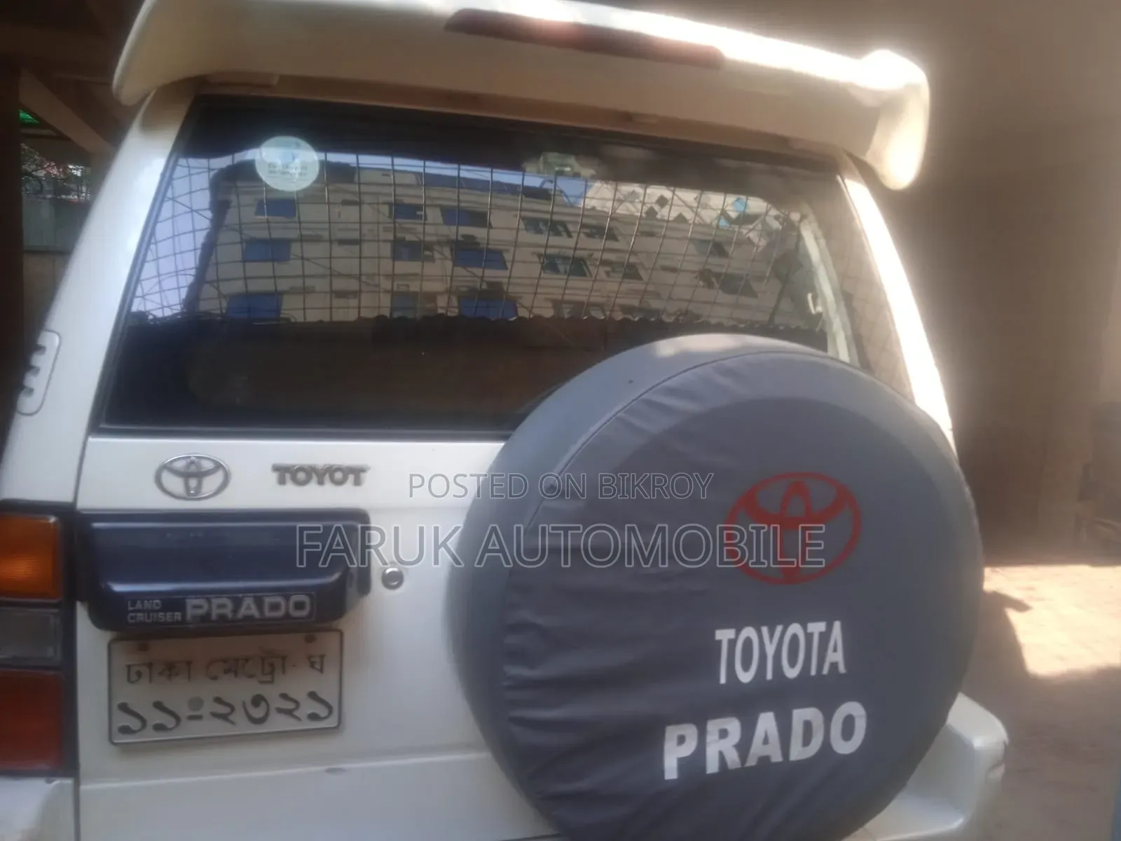 Toyota Land Cruiser Prado 1998 White