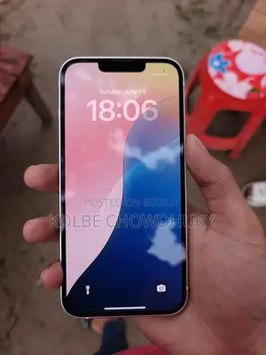 Apple iPhone 13 128 GB