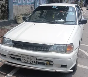 Toyota Starlet 1994 White