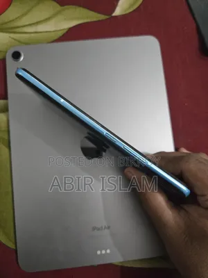 রিয়েলমি সি১৭ ১২৮ জিবি নীল