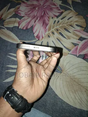 Apple iPhone 16 Pro 128 GB Gold