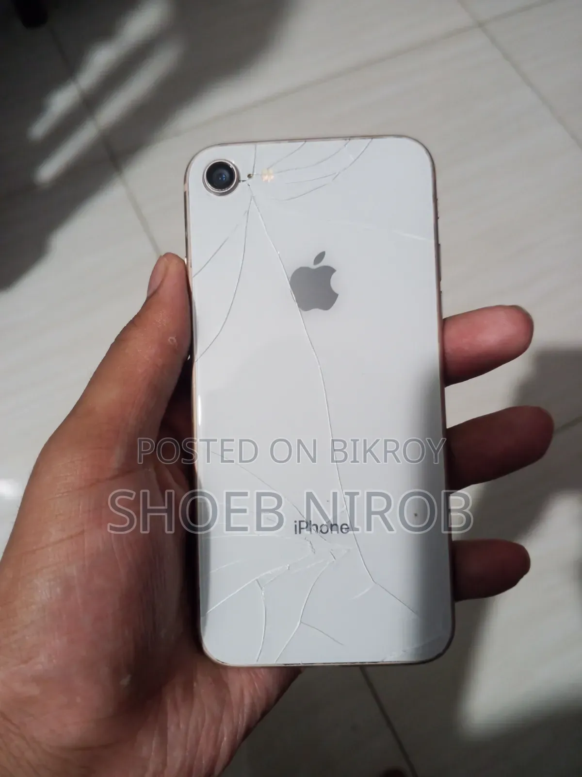 Apple iPhone 8 64 GB Gold