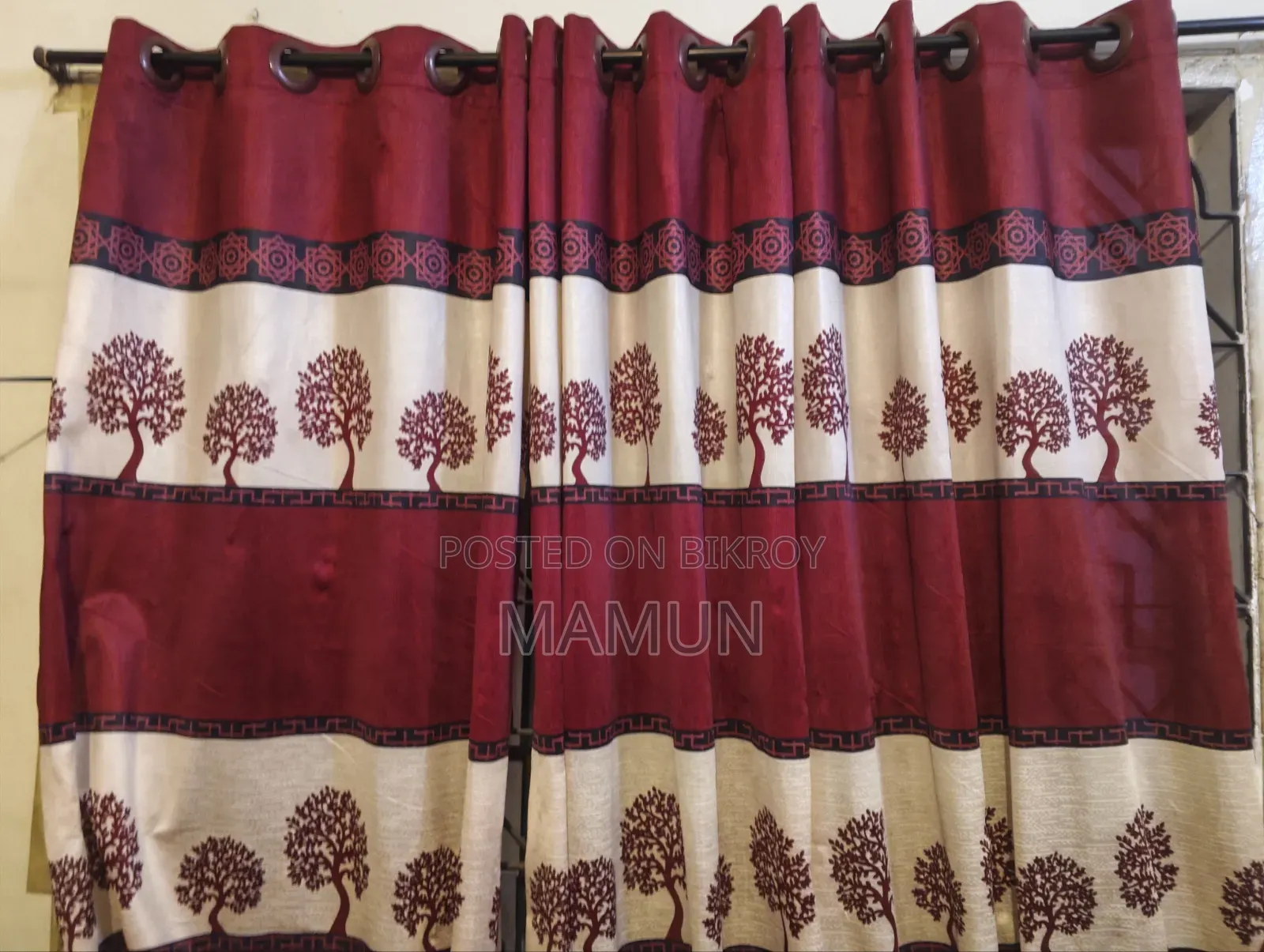 Curtain