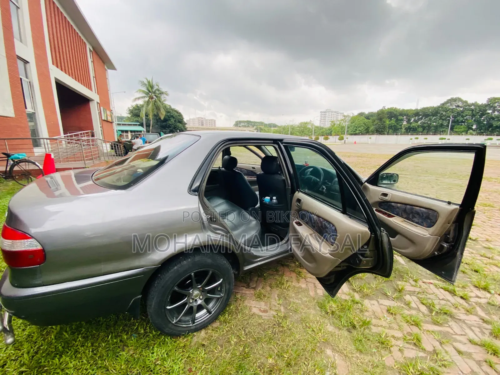 টয়োটা করোল্লা ২ ১৯৯৭ গ্রে