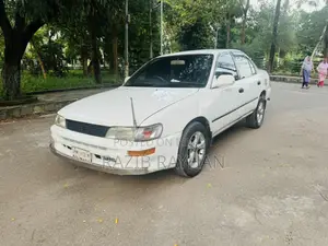 Toyota Corolla Automatic 1997 White