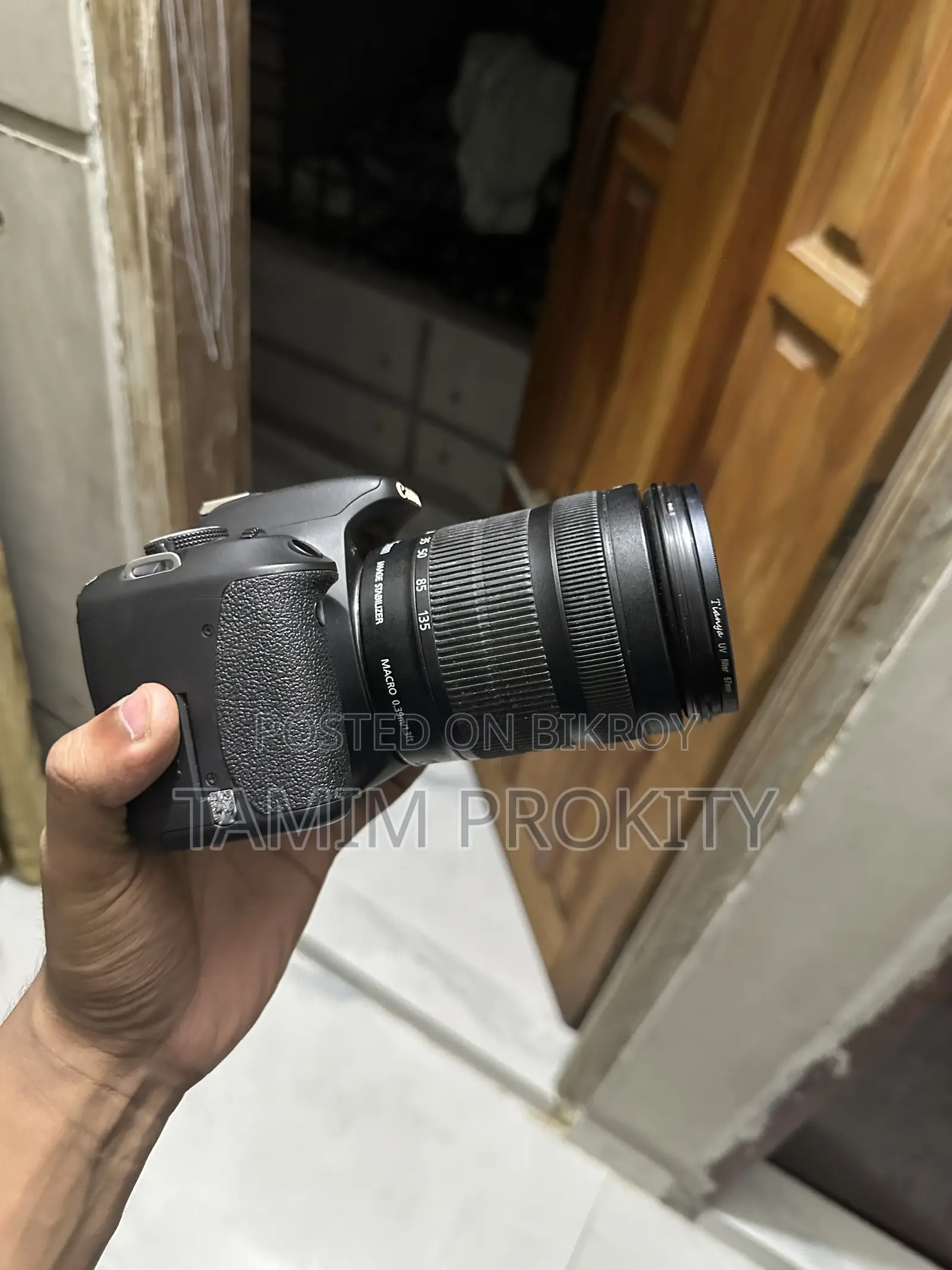 Canon EOS 600D + 18-135mm IS STM Lens + Boya Mic + Backpack
