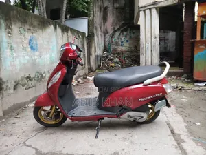 Suzuki Access 125 2019 Red