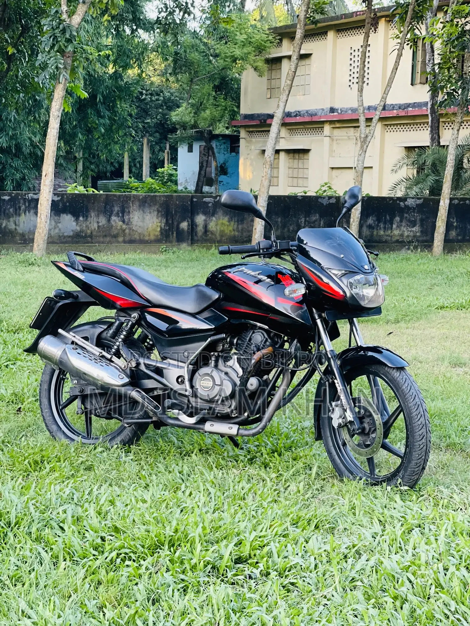 Bajaj Pulsar 150 2018 Black