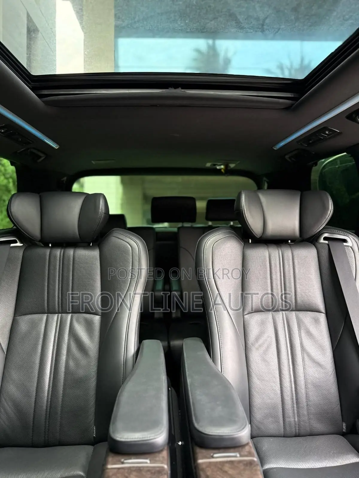 Toyota Alphard 2.5 Hybrid AWD 2020 Black