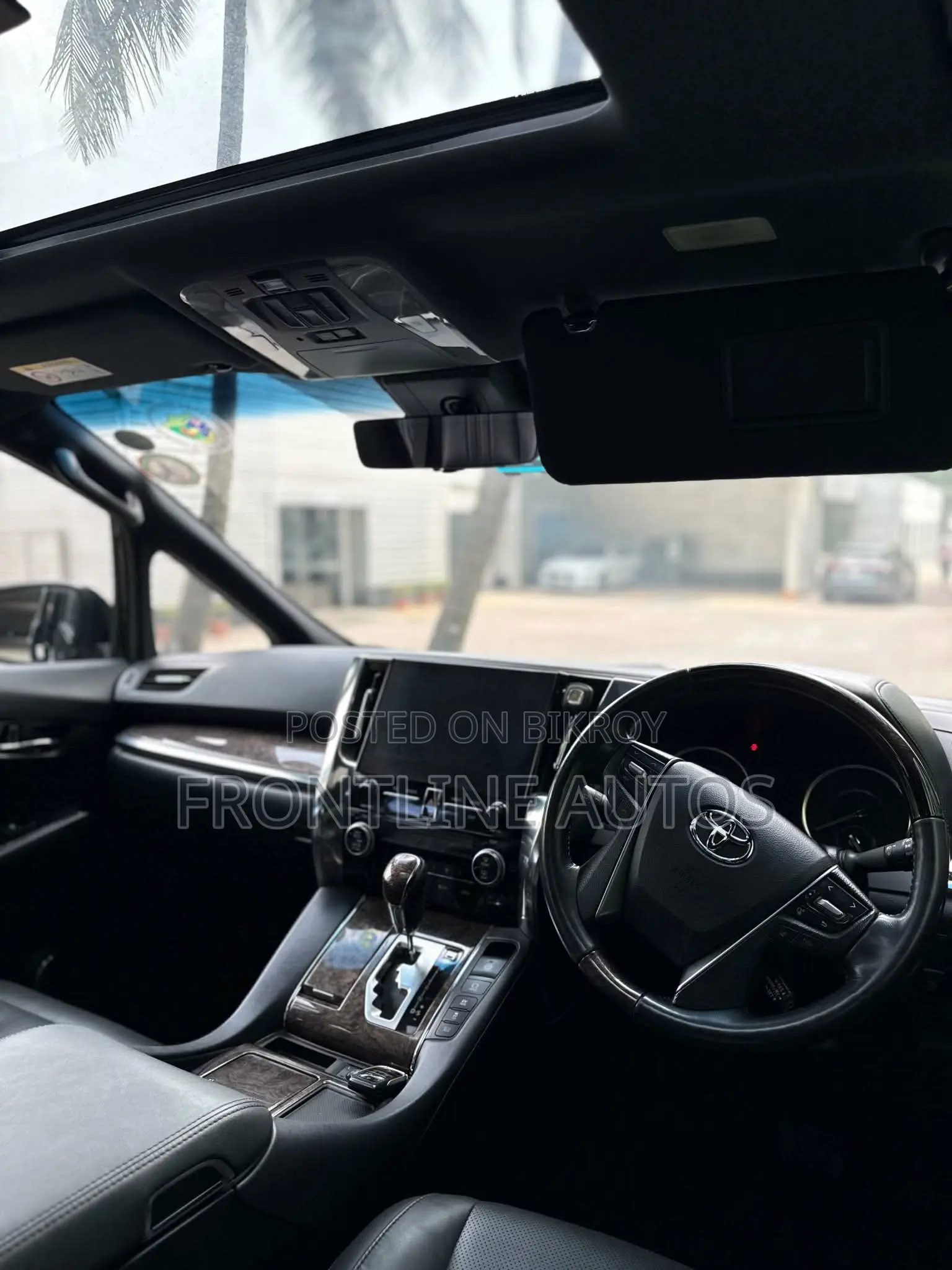 Toyota Alphard 2.5 Hybrid AWD 2020 Black