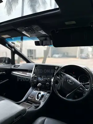 Toyota Alphard 2.5 Hybrid AWD 2020 Black