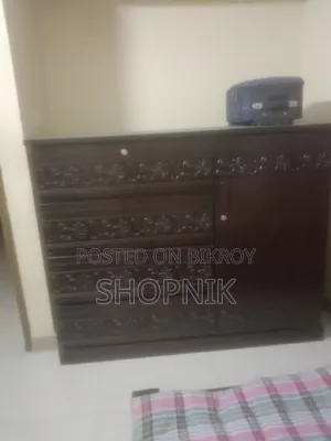 ওয়ার্ডরোব বিক্রয়ের জন্য ১২০০০ টাকা