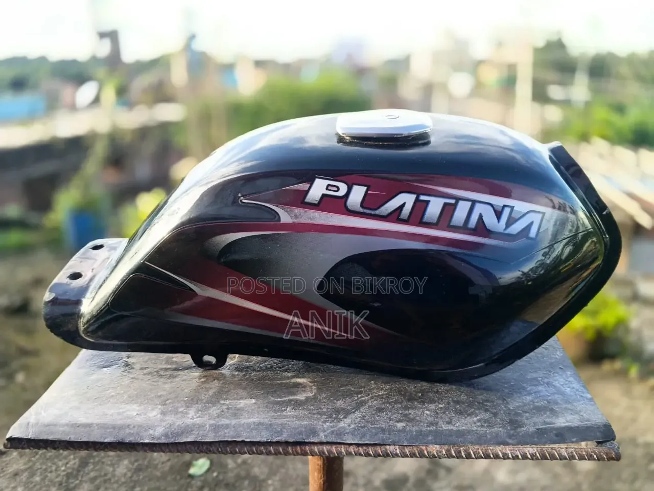 Bajaj Platina fuel tank