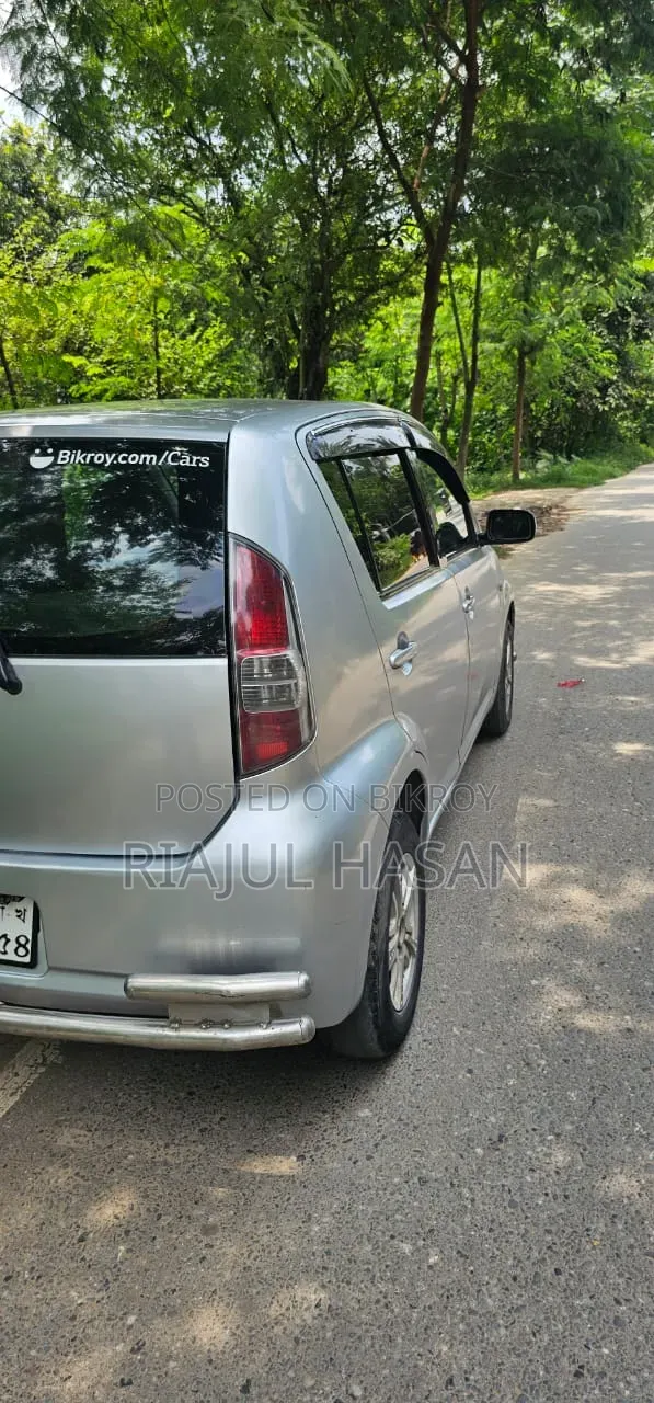 Toyota Passo 2005 Silver