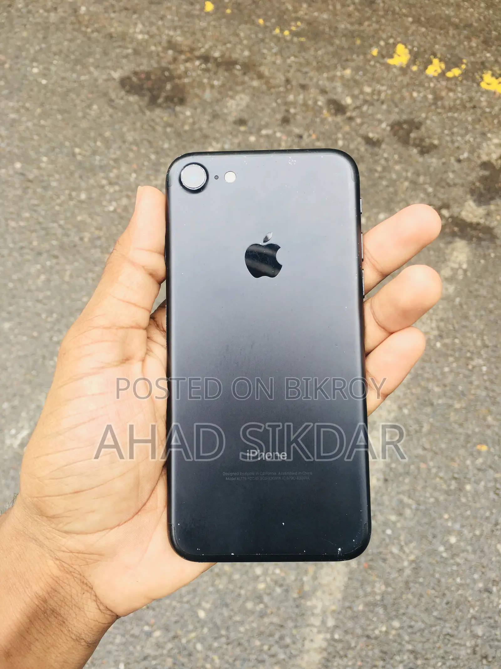 Apple iPhone 7 128 GB Black