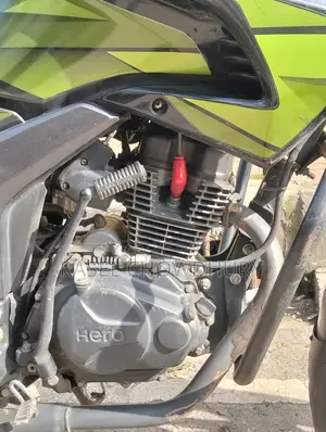 Hero Hunk 2020 Black