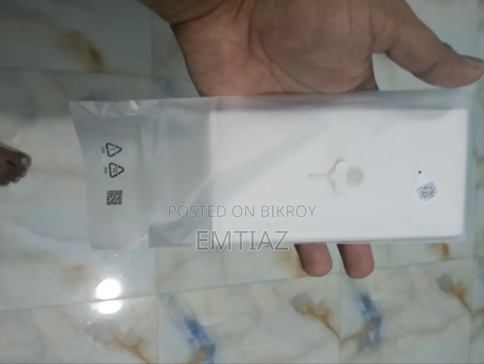 ওপ্পো রেনো ১২ ৫জি ২৫৬ জিবি অরেঞ্জ