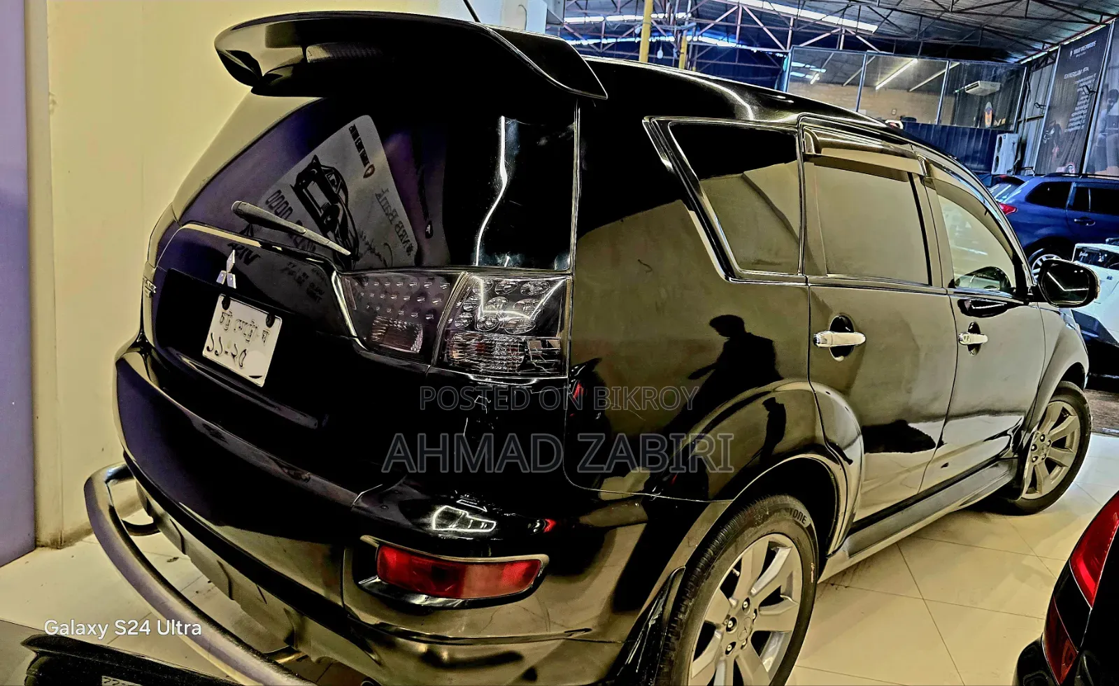 Mitsubishi Outlander 2012 Black