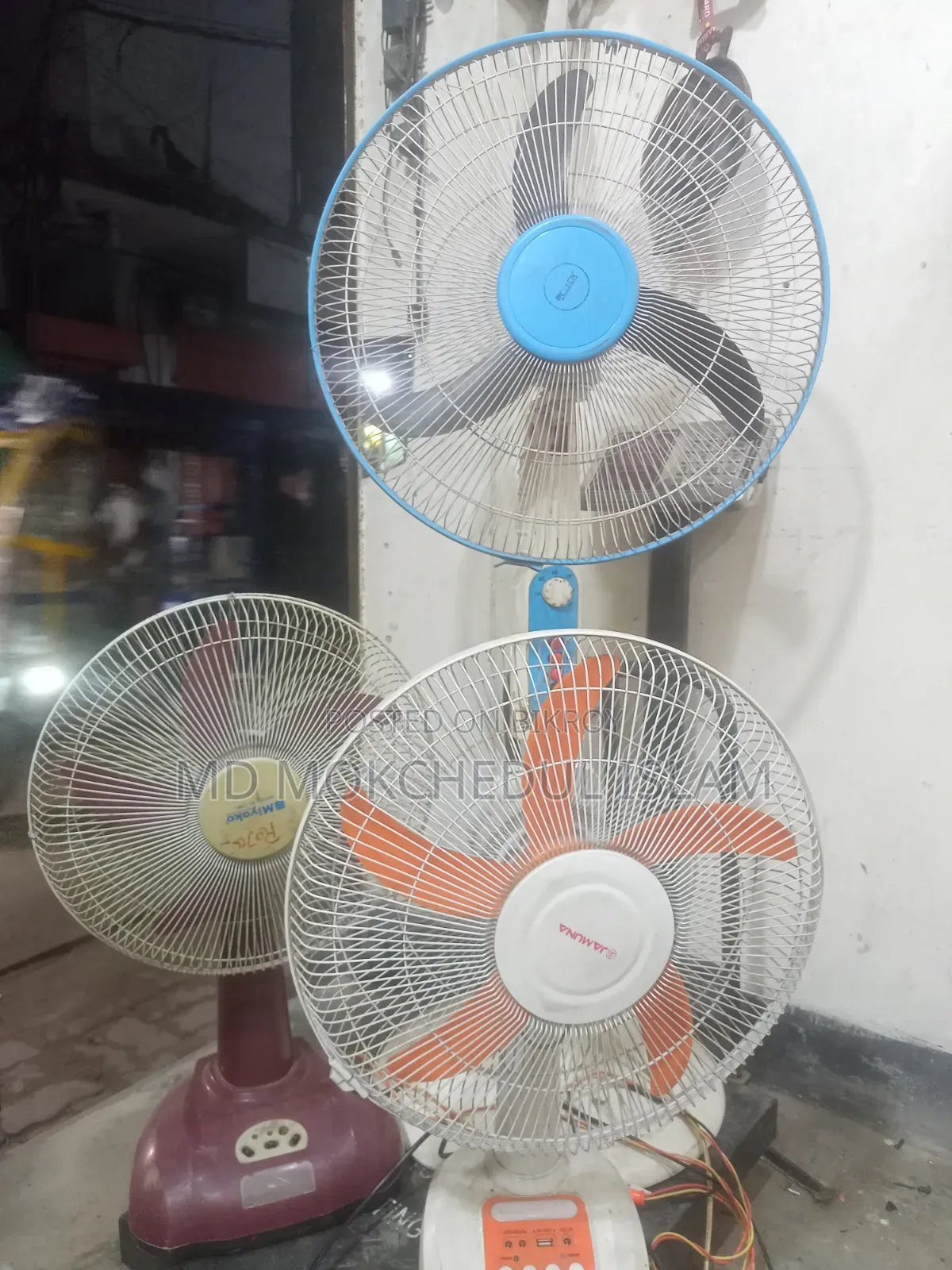 I will sell these three fans.