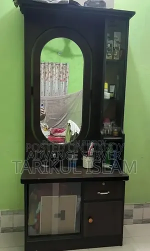 dressing table