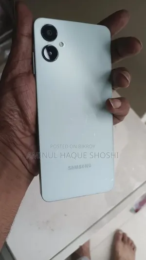 Samsung Galaxy A06 128 GB White