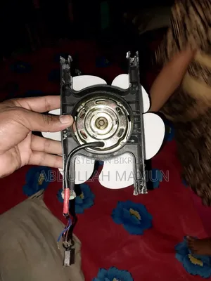 ফ্রেম ছাড়া একটি এডজাস্ট ফ্যান বিক্রি হবে