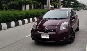 Toyota Vitz 2010