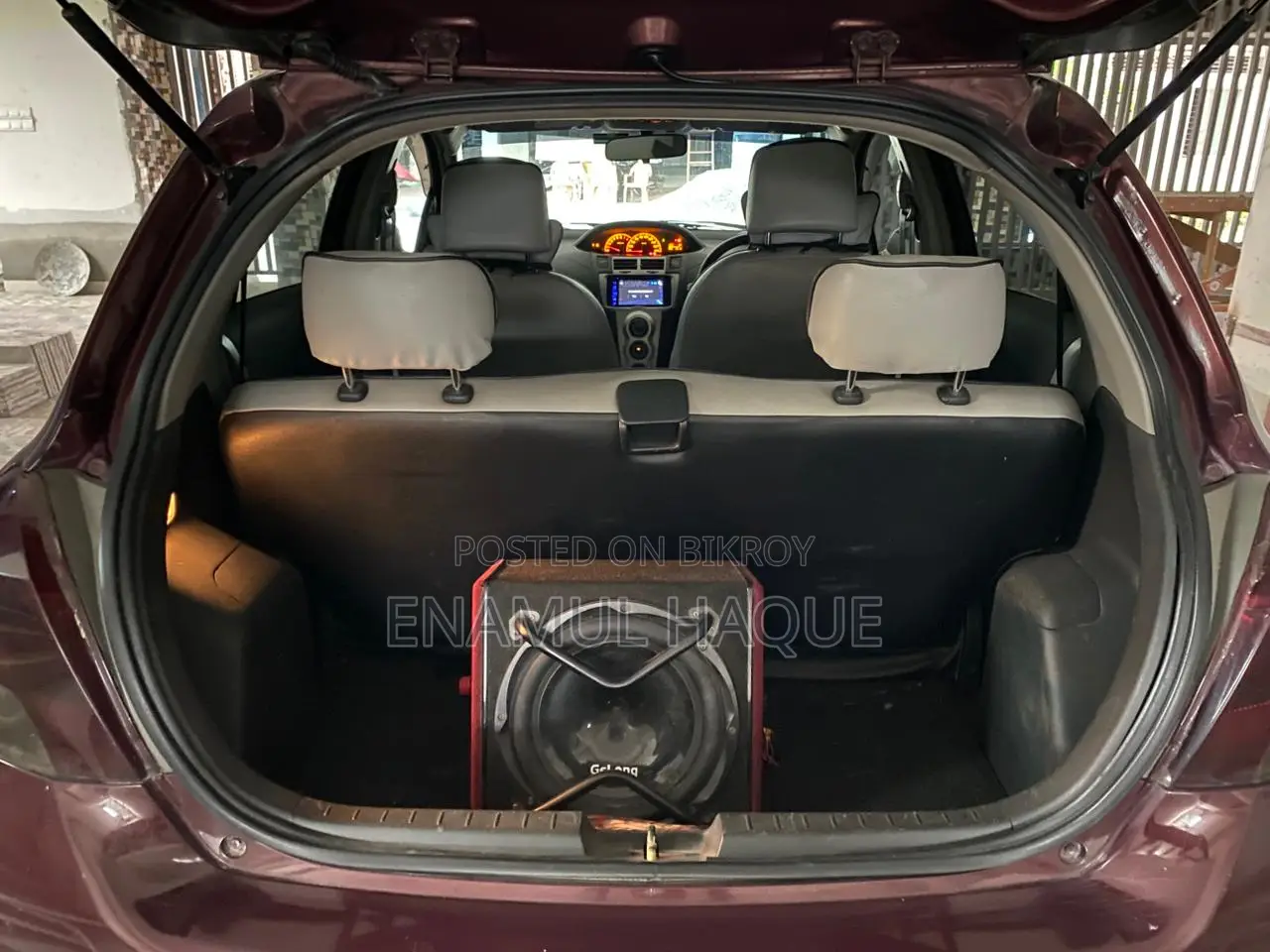 Toyota Vitz 2010