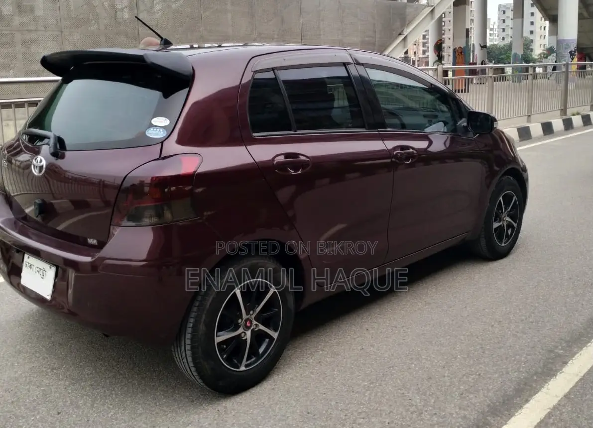 Toyota Vitz 2010
