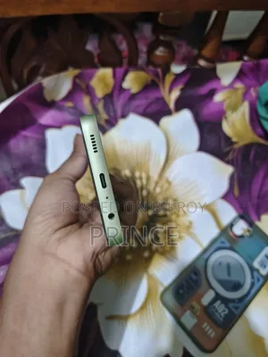 নতুন স্যামসাং গ্যালাক্সি এ০৫ ৬৪ জিবি