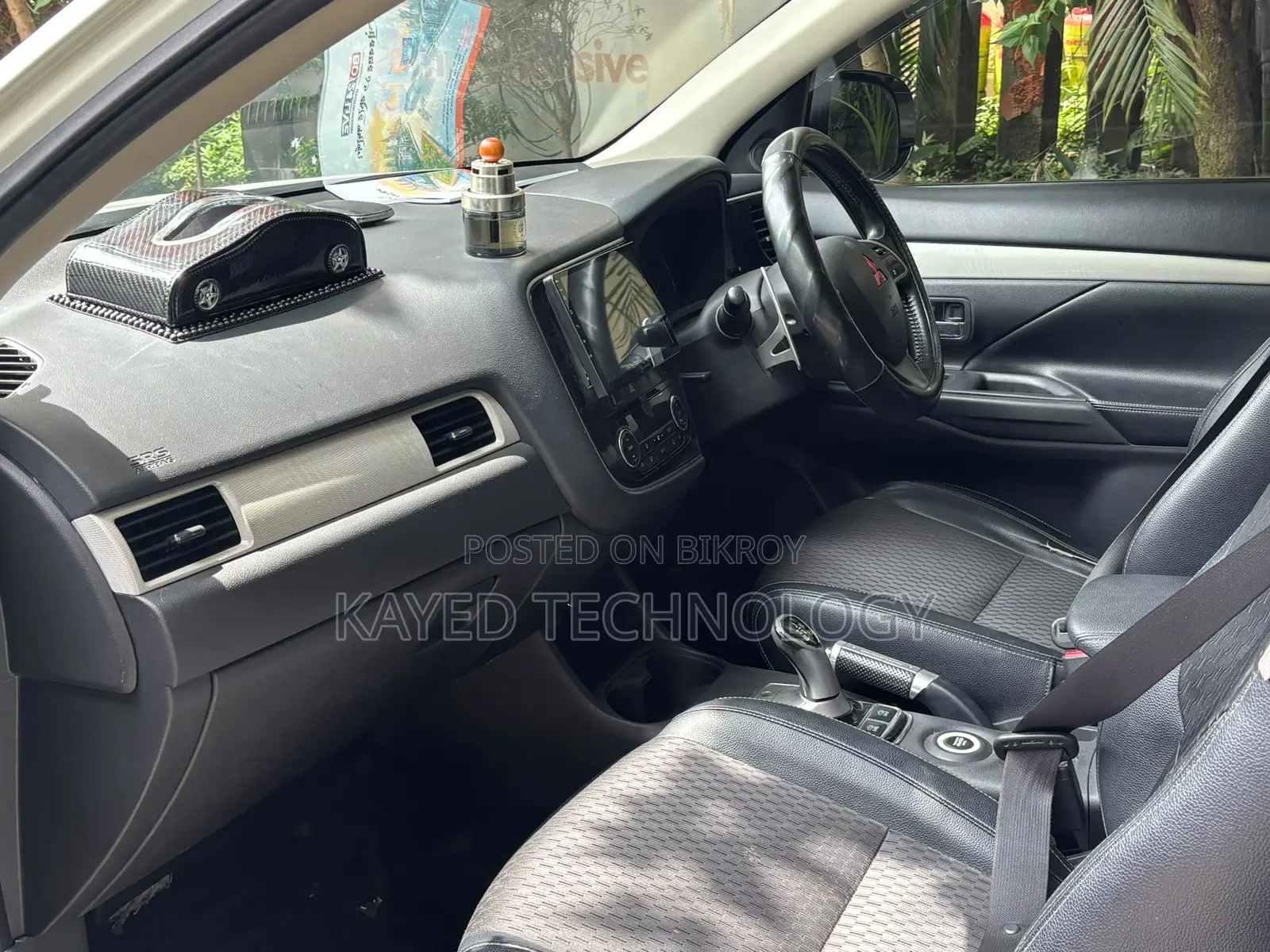 Mitsubishi Outlander 2.4 PHEV AWD 2013 Pearl