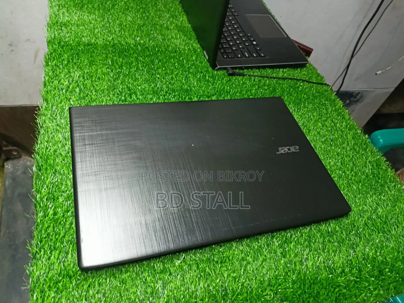 ল্যাপটপ এসার অ্যাসপায়ার E5-475 4GB ইন্টেল কোর I3 SSD 128GB