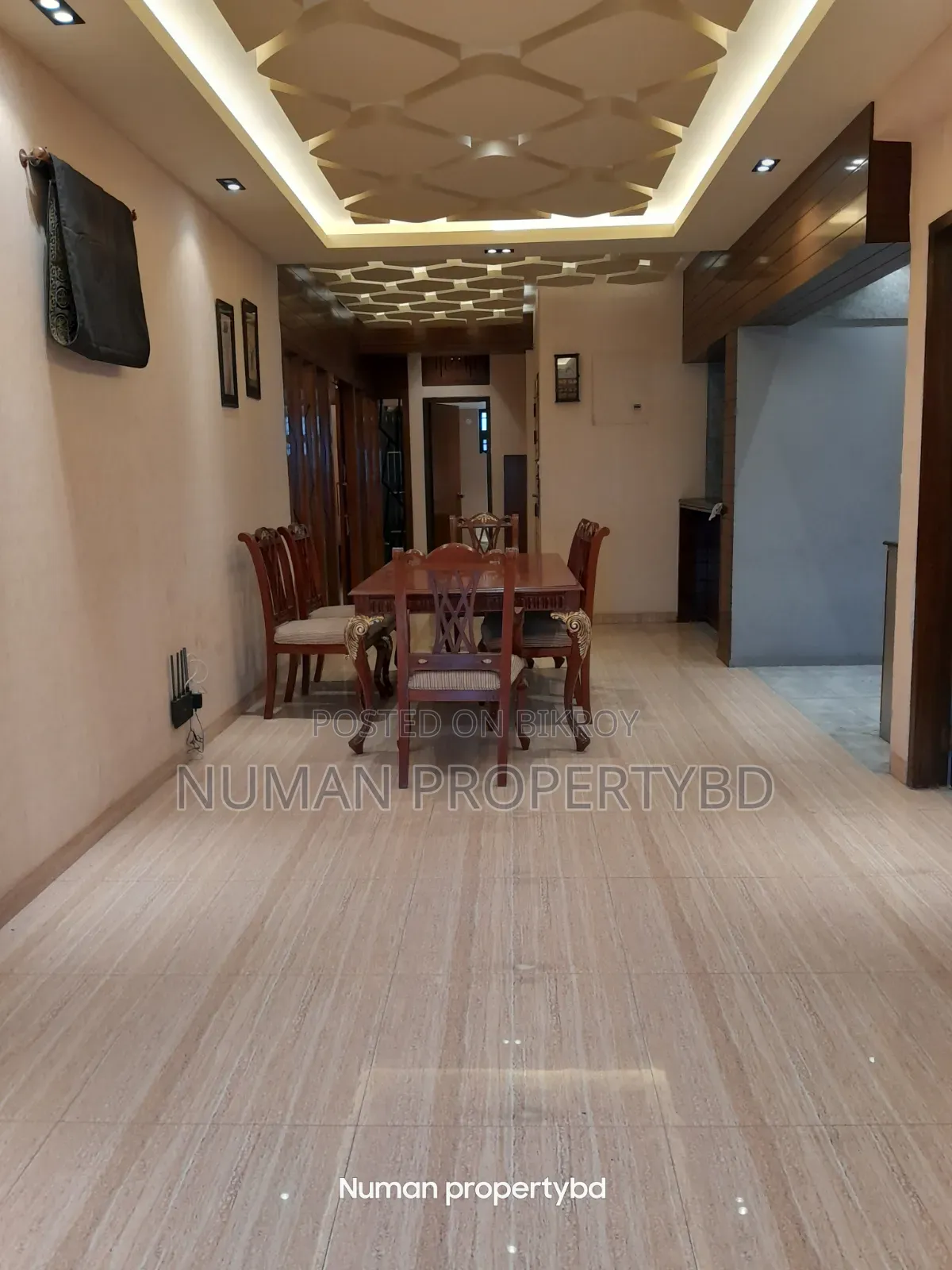 Furnished 3-Bedroom Apartment in Numan Property Bd, Basundhara for Rent