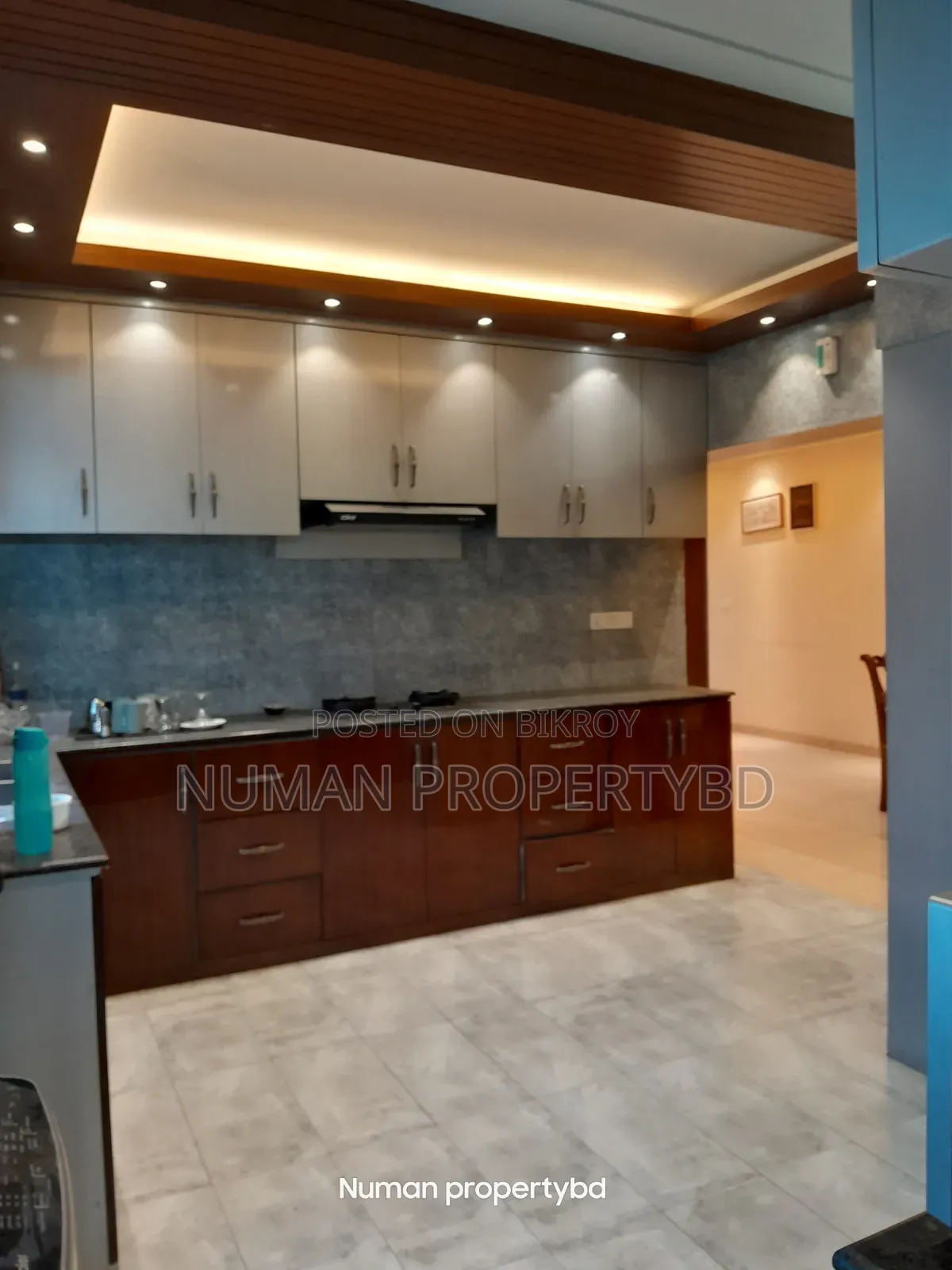 Furnished 3-Bedroom Apartment in Numan Property Bd, Basundhara for Rent