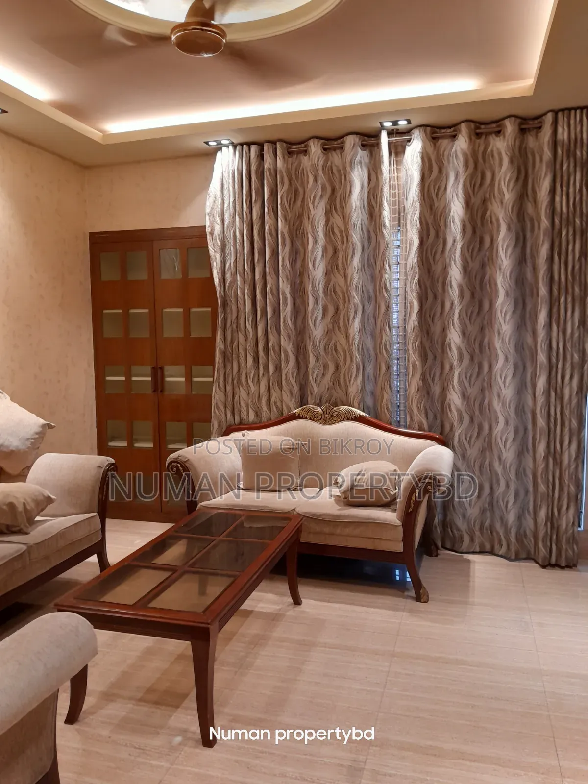 Furnished 3-Bedroom Apartment in Numan Property Bd, Basundhara for Rent