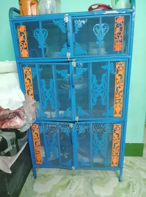 কিচেন র‍্যাক বা আলমিরা