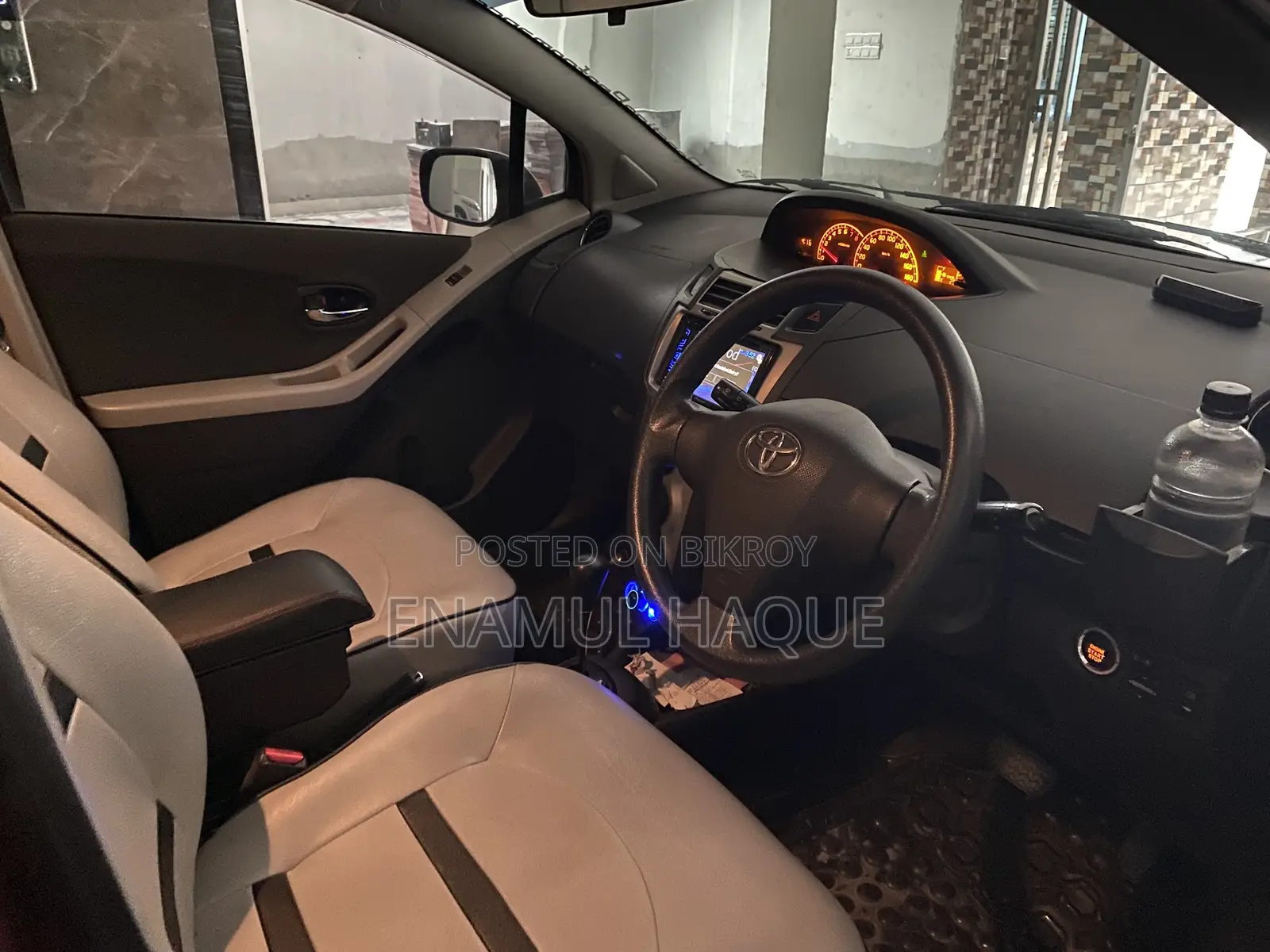 Toyota Vitz 2010