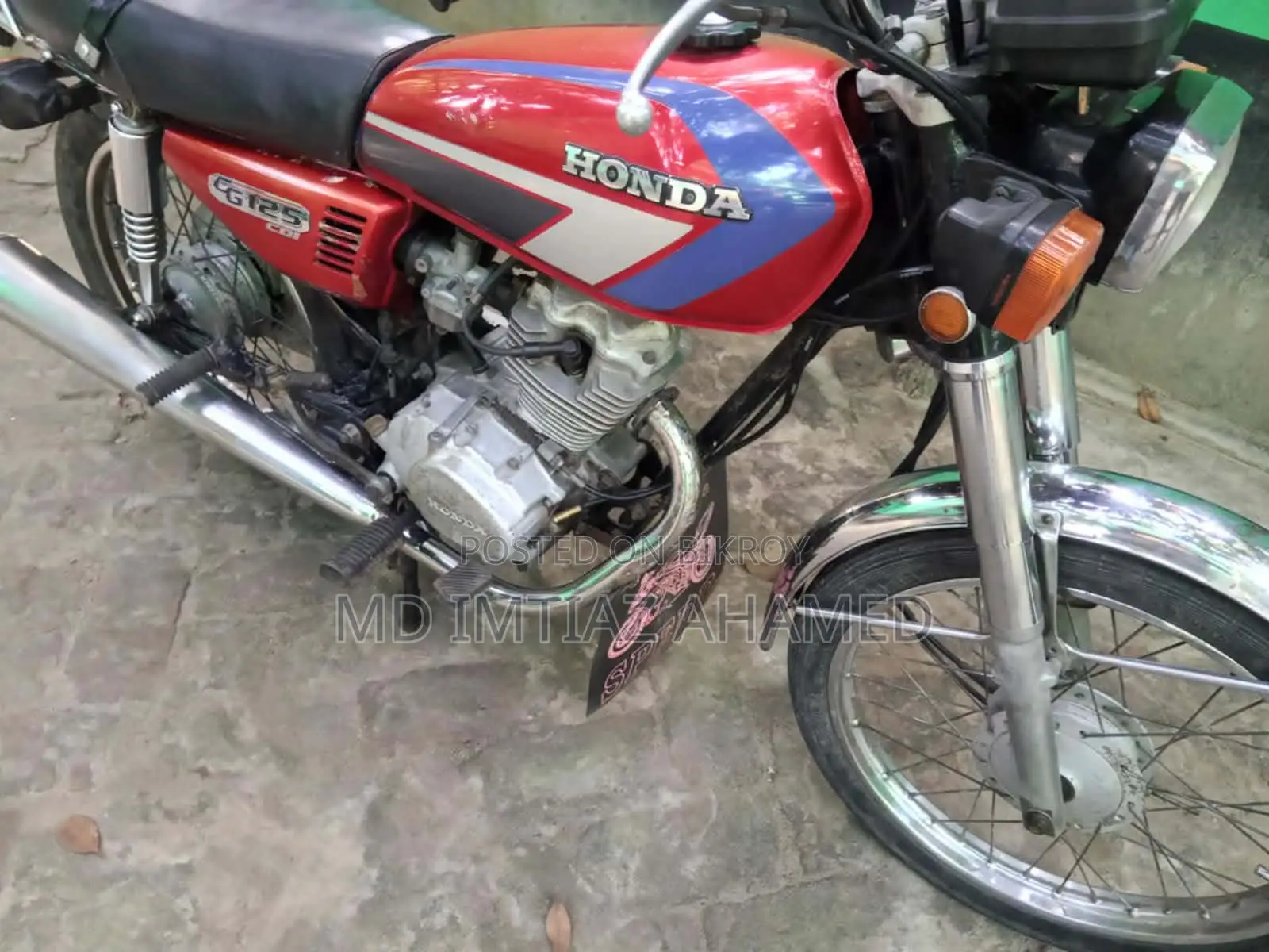 Honda 2006 Red