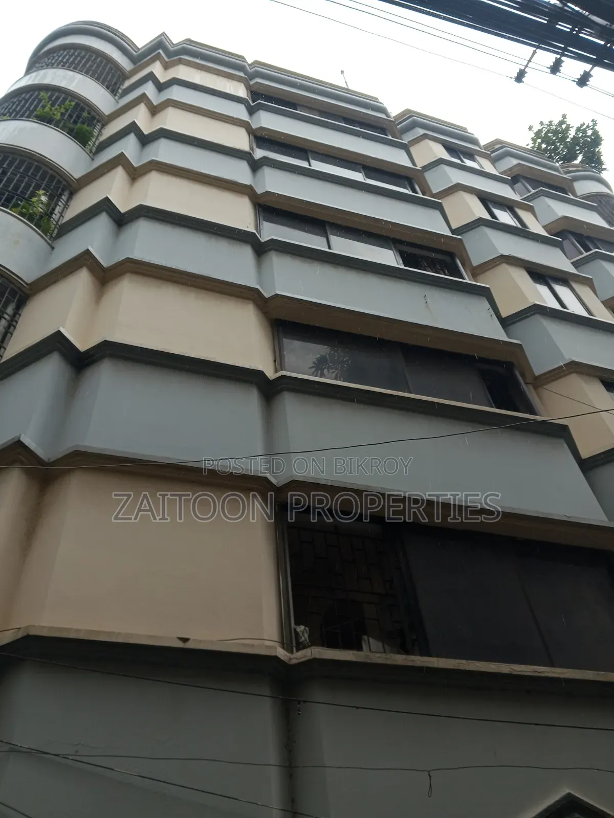 20bdrm House in Farmgate for sale