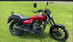 Bajaj Avenger 160 Street 2023 Red