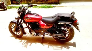 Bajaj Avenger 160 Street 2023 Red
