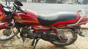 Hero 2011 Red